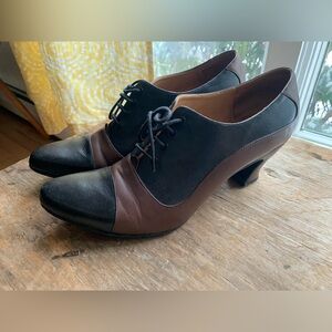 John Fluevog Wonder K2 Black and Brown Oxford Heels